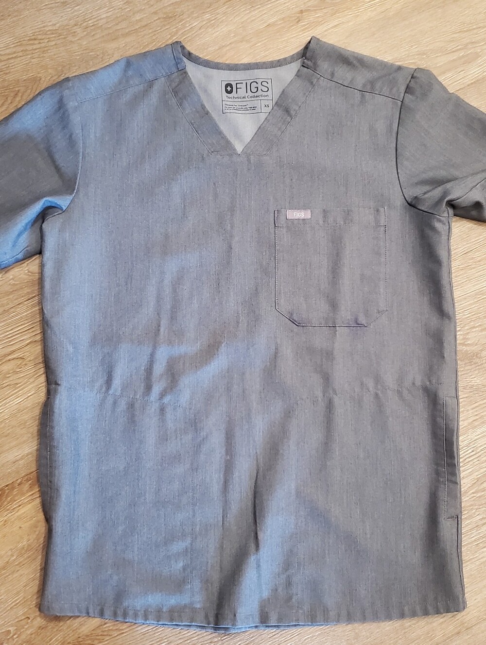 Figs Scrub Top Technical Collection 3 Pockets